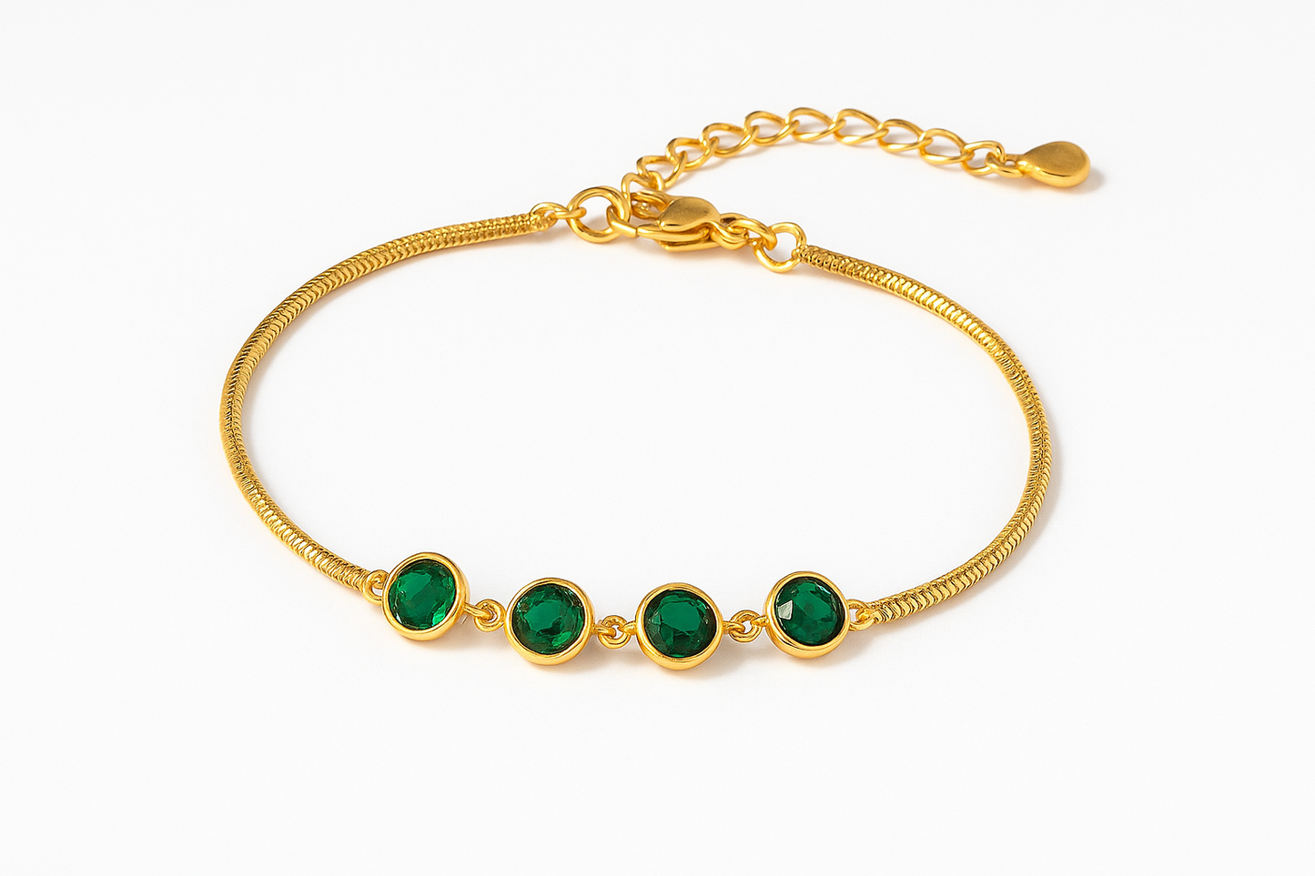 Emerald Glow Gold Bracelet – Minimal Elegance with Green Gemstones ✨