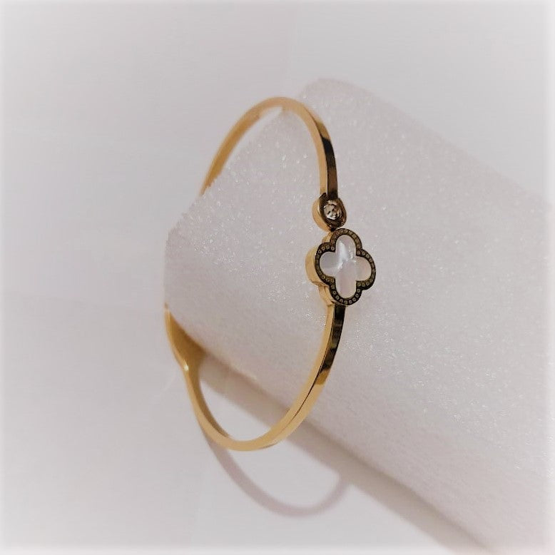 Luna Clover Cuff – White Enamel & Crystal Accent in Polished Gold