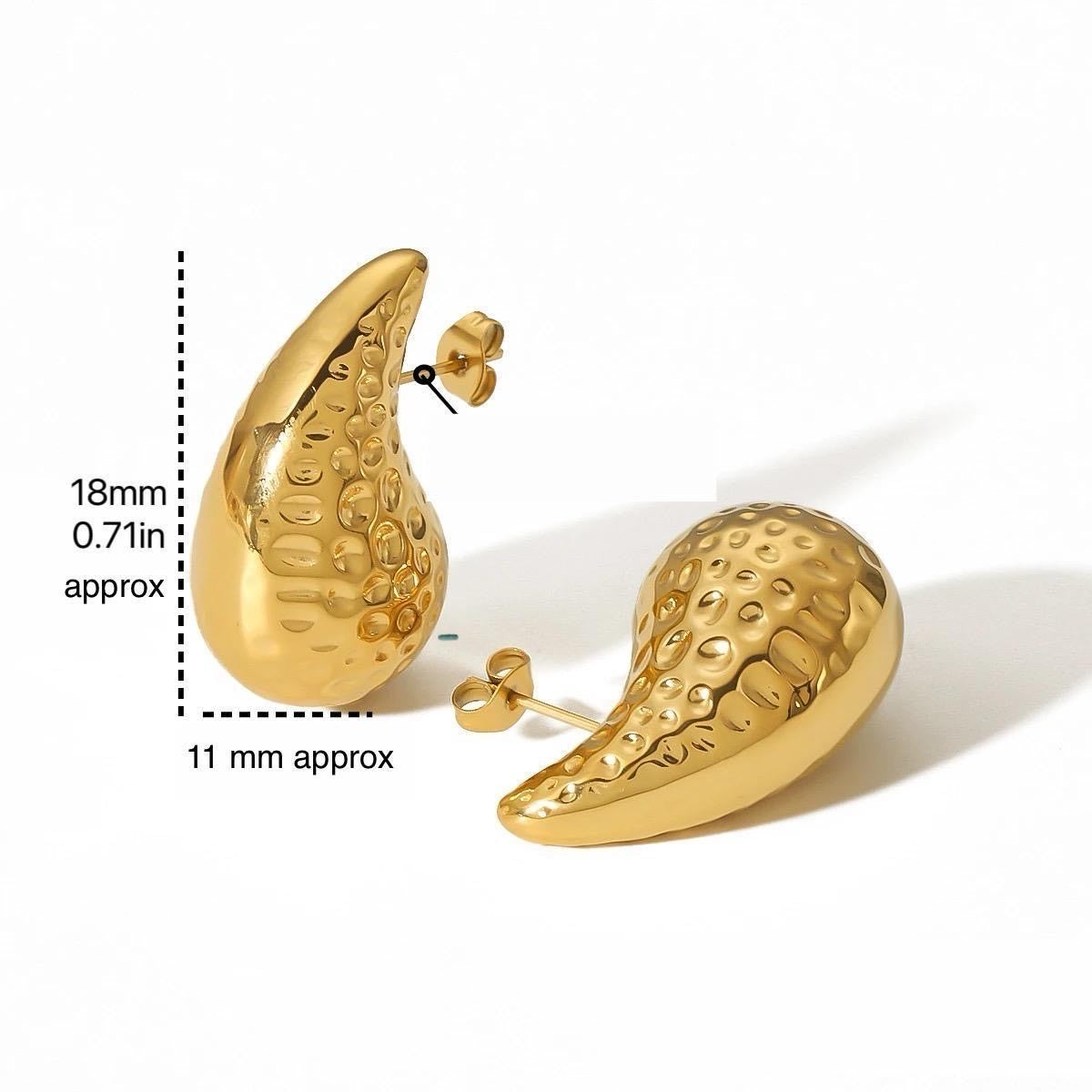 Liquid Gold Dotted Textured Teardrop Studs