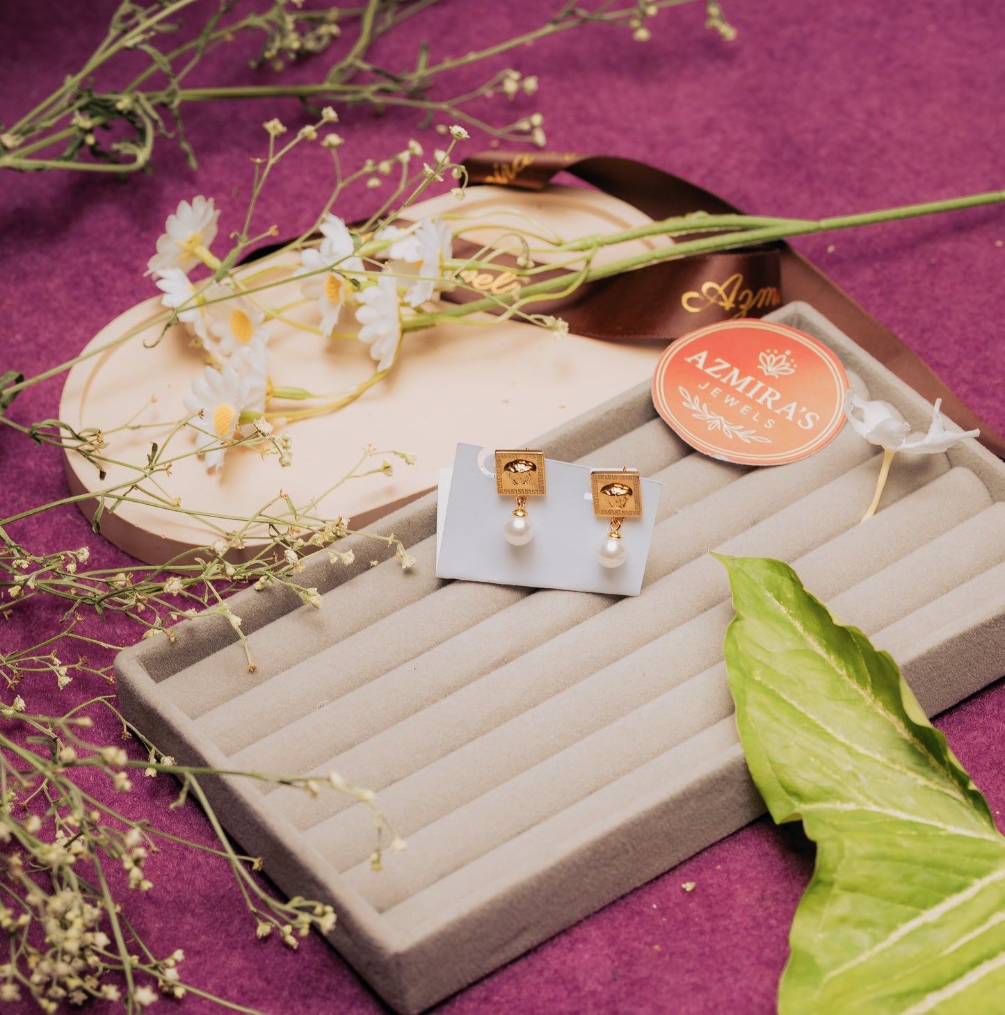 Hermès-Inspired Gold Stud Earrings with Pearl Drop – Stainless Steel